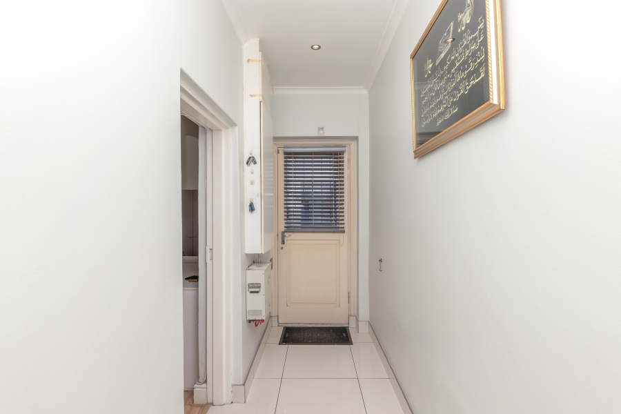 1 Bedroom Property for Sale in Salt River Western Cape